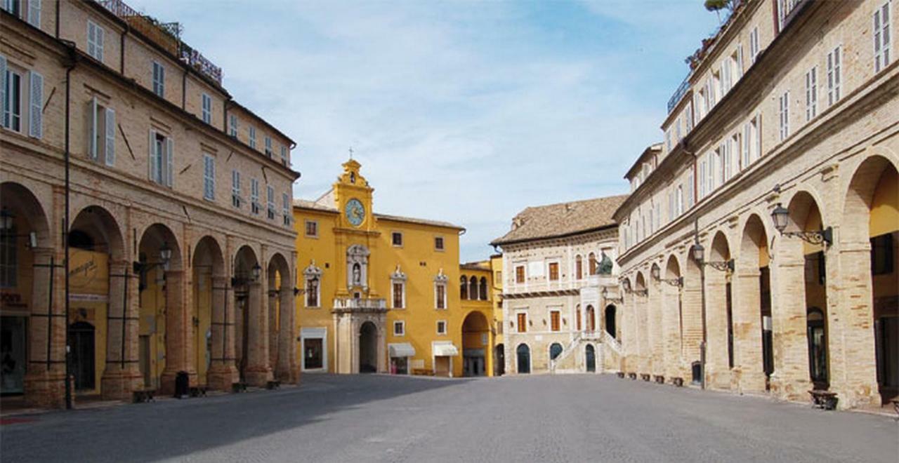 פרמו Appartamento A Palazzo Vinci מראה חיצוני תמונה